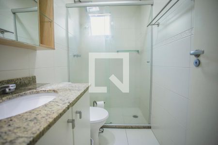 Apartamento à venda com 98m², 3 quartos e 2 vagas Apartamento à venda com 98m², 3 quartos e 2 vagasBanheiro Suíte