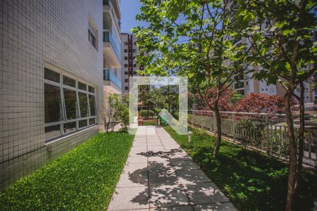 Apartamento à venda com 98m², 3 quartos e 2 vagas Apartamento à venda com 98m², 3 quartos e 2 vagasÁrea comum