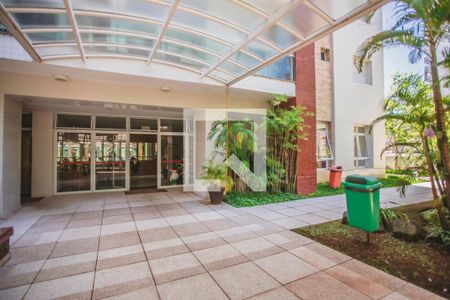 Apartamento à venda com 98m², 3 quartos e 2 vagas Apartamento à venda com 98m², 3 quartos e 2 vagasHall de Entrada