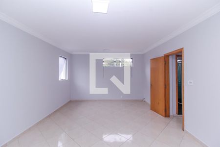 Casa para alugar com 220m², 4 quartos e 4 vagas Casa para alugar com 220m², 4 quartos e 4 vagasQuarto 4