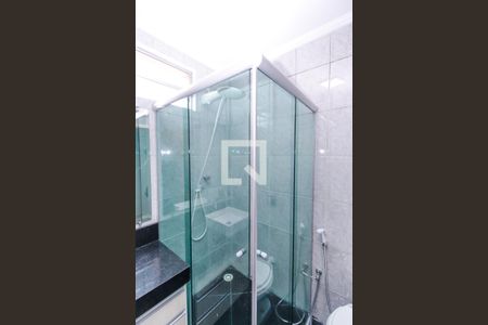 Casa para alugar com 220m², 4 quartos e 4 vagas Casa para alugar com 220m², 4 quartos e 4 vagasBanheiro 2