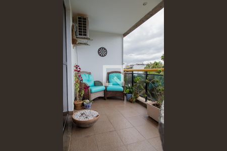 Apartamento à venda com 120m², 3 quartos e 2 vagasVaranda