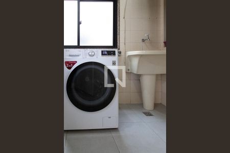 Apartamento à venda com 120m², 3 quartos e 2 vagasÁrea de serviço