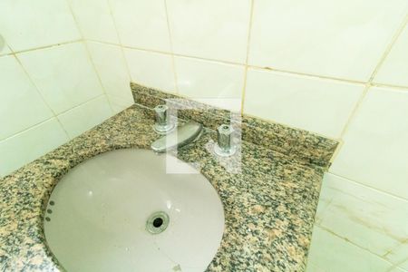 Casa à venda com 253m², 2 quartos e 4 vagasBanheiro