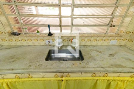 Casa à venda com 253m², 2 quartos e 4 vagasCozinha