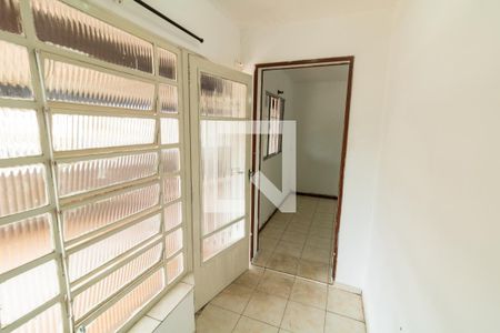 Sala de estar de casa para alugar com 2 quartos, 64m² em Jardim Penha, São Paulo