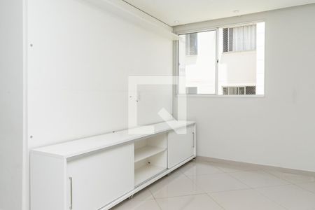 Sala de apartamento para alugar com 2 quartos, 47m² em Jardim Presidente Dutra, Guarulhos