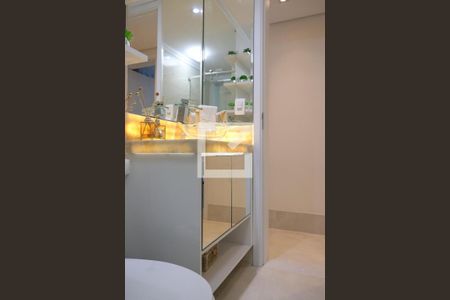 Apartamento à venda com 91m², 3 quartos e 2 vagasBanheiro corredor