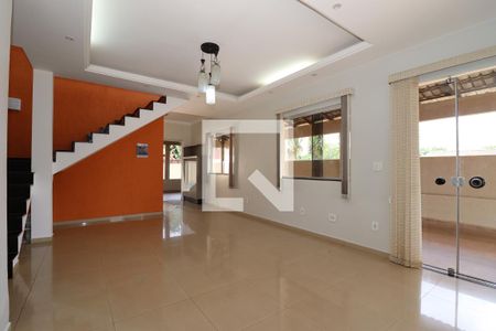 Sala de jantar de casa para alugar com 4 quartos, 470m² em Setor Habitacional Samambaia (taguatinga), Brasília