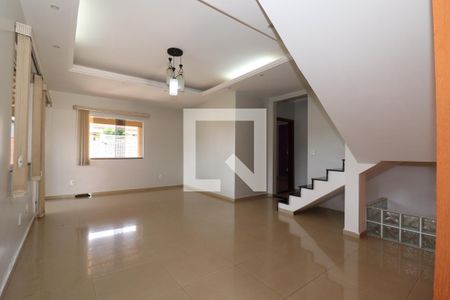 Sala de jantar de casa para alugar com 4 quartos, 470m² em Setor Habitacional Samambaia (taguatinga), Brasília