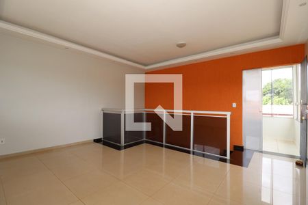 Sala de estar de casa para alugar com 4 quartos, 470m² em Setor Habitacional Samambaia (taguatinga), Brasília