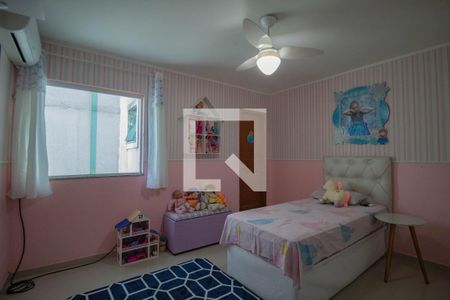 Casa à venda com 136m², 3 quartos e 2 vagasSuíte 2