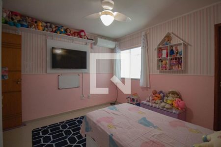 Casa à venda com 136m², 3 quartos e 2 vagasSuíte 2