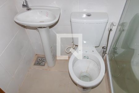 Apartamento para alugar com 68m², 2 quartos e sem vagaBanheiro