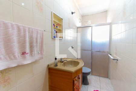 Casa à venda com 144m², 3 quartos e 6 vagasBanheiro 2