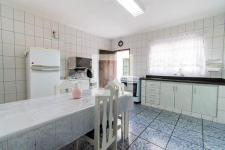 Casa à venda com 144m², 3 quartos e 6 vagasCozinha