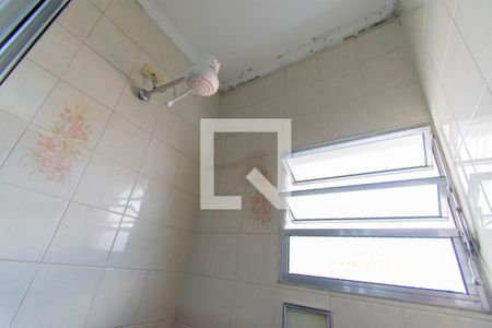 Casa à venda com 144m², 3 quartos e 6 vagasBanheiro 2