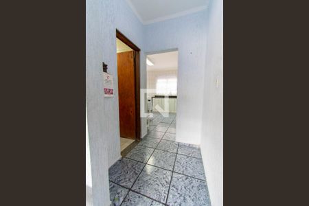 Corredor de casa à venda com 3 quartos, 144m² em Vila Santa Virginia, São Paulo