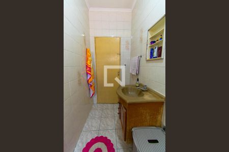 Casa à venda com 144m², 3 quartos e 6 vagasBanheiro 2