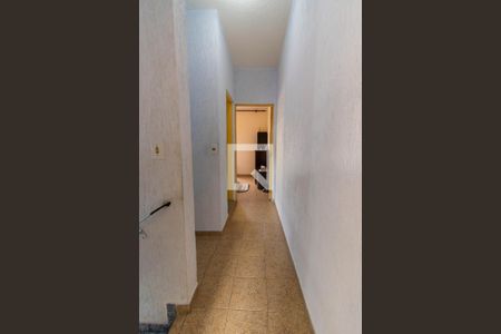 Corredor de casa à venda com 3 quartos, 144m² em Vila Santa Virginia, São Paulo