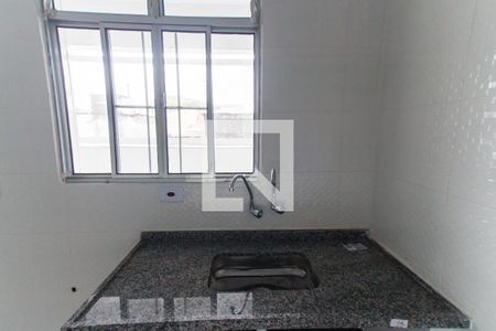 Sala e Cozinha   de casa para alugar com 2 quartos, 50m² em Jardim Japão, São Paulo