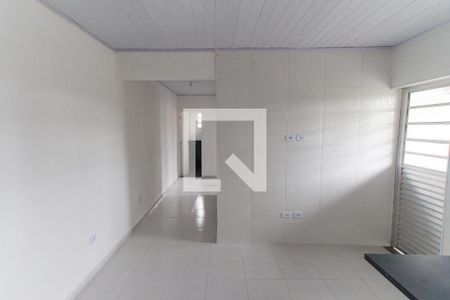 Sala e Cozinha   de casa para alugar com 2 quartos, 50m² em Jardim Japão, São Paulo