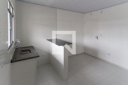 Sala e Cozinha  de casa para alugar com 2 quartos, 50m² em Jardim Japão, São Paulo