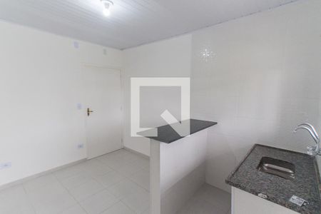 Sala e Cozinha   de casa para alugar com 2 quartos, 50m² em Jardim Japão, São Paulo
