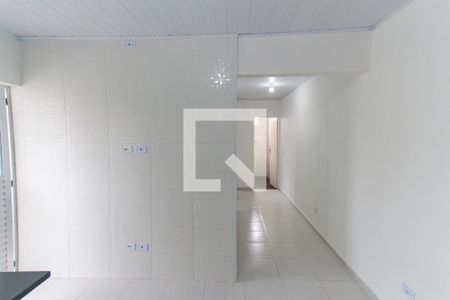 Sala e Cozinha   de casa para alugar com 2 quartos, 50m² em Jardim Japão, São Paulo