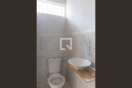 Casa à venda com 100m², 2 quartos e 2 vagas Casa à venda com 100m², 2 quartos e 2 vagasBanheiro 3