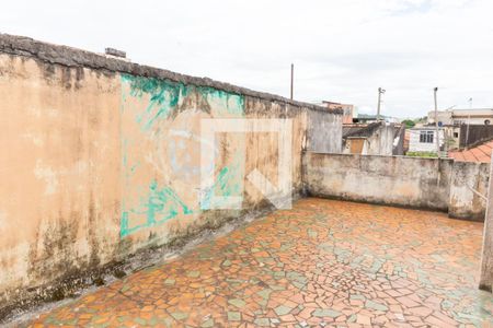 Casa à venda com 100m², 2 quartos e 2 vagas Casa à venda com 100m², 2 quartos e 2 vagasTerraço