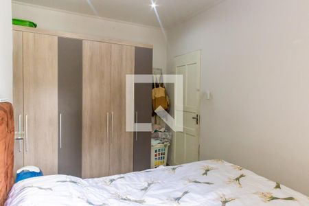 Casa à venda com 100m², 2 quartos e 2 vagas Casa à venda com 100m², 2 quartos e 2 vagasSuite