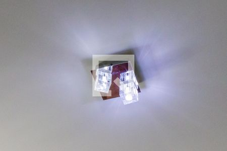 Casa à venda com 100m², 2 quartos e 2 vagas Casa à venda com 100m², 2 quartos e 2 vagasSuite