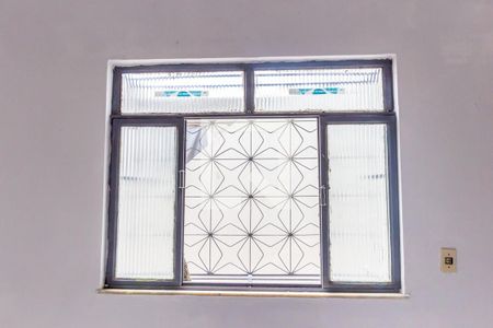 Casa à venda com 100m², 2 quartos e 2 vagas Casa à venda com 100m², 2 quartos e 2 vagasQuarto 3