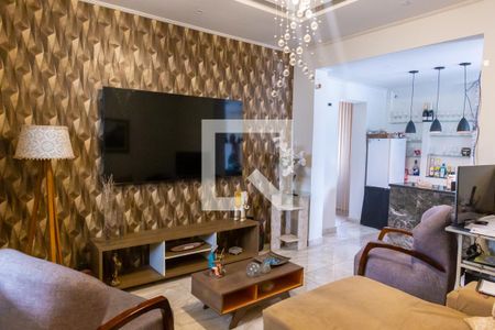 Sala de casa à venda com 2 quartos, 100m² em Irajá, Rio de Janeiro