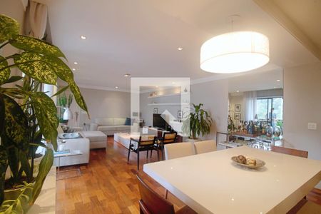 Apartamento à venda com 165m², 3 quartos e 3 vagas Apartamento à venda com 165m², 3 quartos e 3 vagasSala