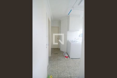 Apartamento à venda com 165m², 3 quartos e 3 vagas Apartamento à venda com 165m², 3 quartos e 3 vagasÁrea de Serviço