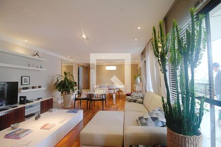 Apartamento à venda com 165m², 3 quartos e 3 vagas Apartamento à venda com 165m², 3 quartos e 3 vagasSala
