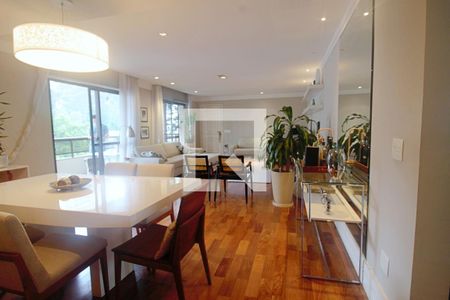 Apartamento à venda com 165m², 3 quartos e 3 vagas Apartamento à venda com 165m², 3 quartos e 3 vagasSala