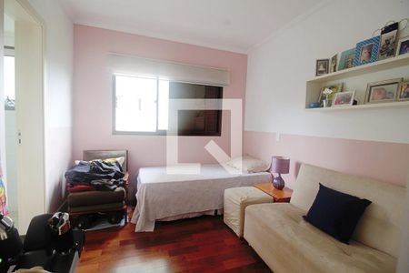 Apartamento à venda com 165m², 3 quartos e 3 vagas Apartamento à venda com 165m², 3 quartos e 3 vagasSuíte 1