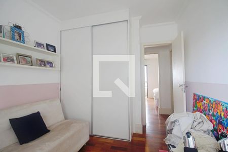 Apartamento à venda com 165m², 3 quartos e 3 vagas Apartamento à venda com 165m², 3 quartos e 3 vagasSuíte 1