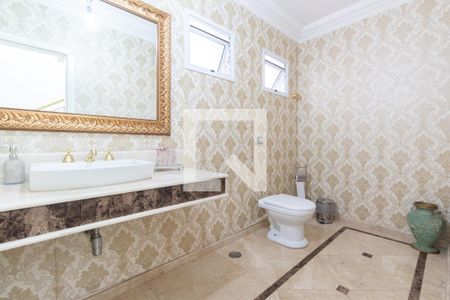 Casa à venda com 580m², 5 quartos e 6 vagasLavabo