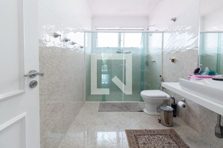 Casa à venda com 580m², 5 quartos e 6 vagasBanheiro