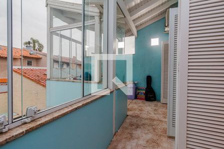 Casa à venda com 210m², 3 quartos e 2 vagasQuarto 3 - Varanda