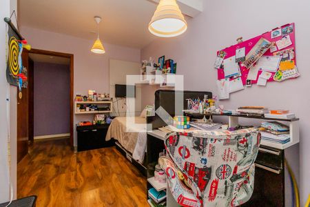 Casa à venda com 210m², 3 quartos e 2 vagasQuarto 3