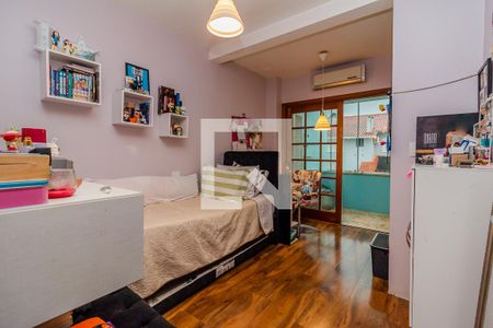 Casa à venda com 210m², 3 quartos e 2 vagasQuarto 3