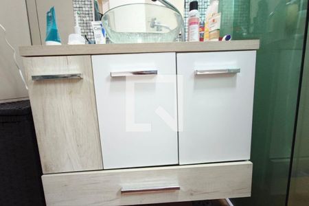 Casa à venda com 150m², 3 quartos e 5 vagas Casa à venda com 150m², 3 quartos e 5 vagasBanheiro Social