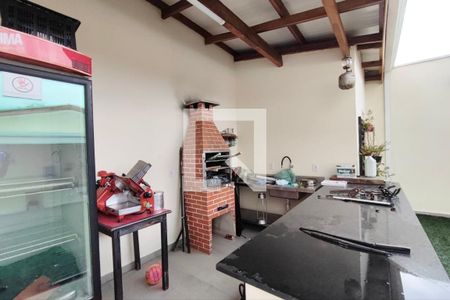 Casa à venda com 150m², 3 quartos e 5 vagas Casa à venda com 150m², 3 quartos e 5 vagasÁrea gourmet