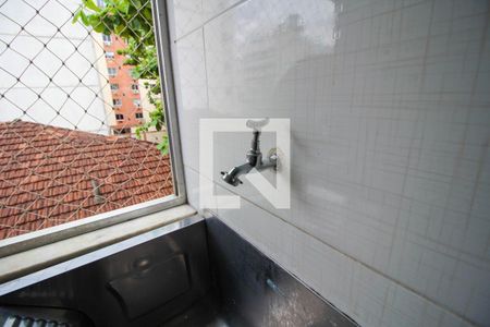 Apartamento à venda com 60m², 2 quartos e 1 vagaÁrea de Serviço