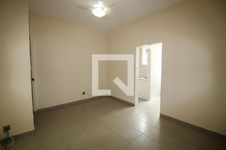 Sala de apartamento à venda com 2 quartos, 60m² em Tijuca, Rio de Janeiro